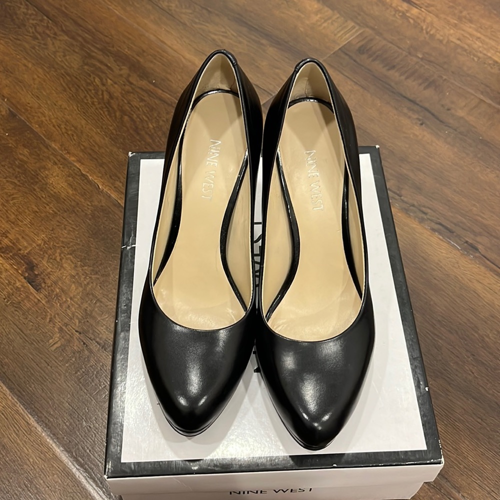 High heel shoes